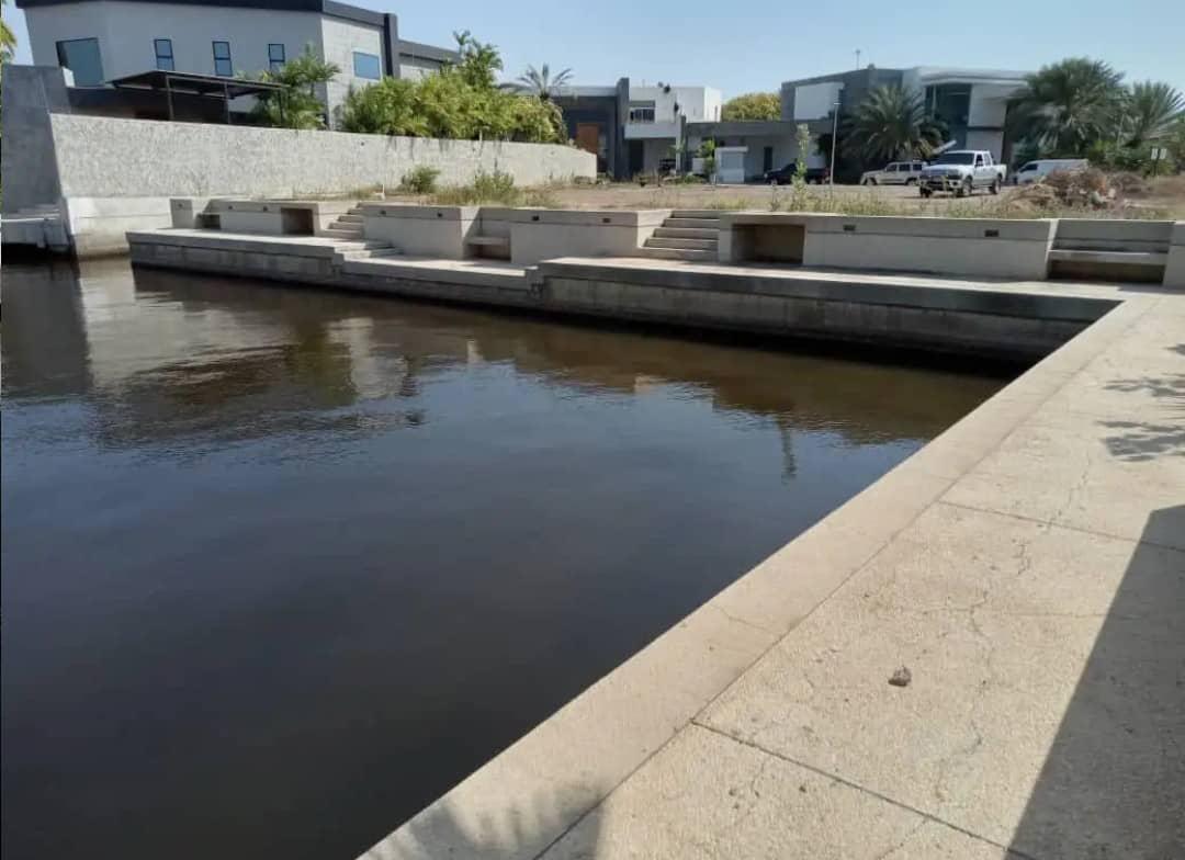 Parcela de Esquina en Venta en Las Villas